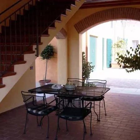 Farm stay Agriturismo Corte Salandini Ponti sul Mincio