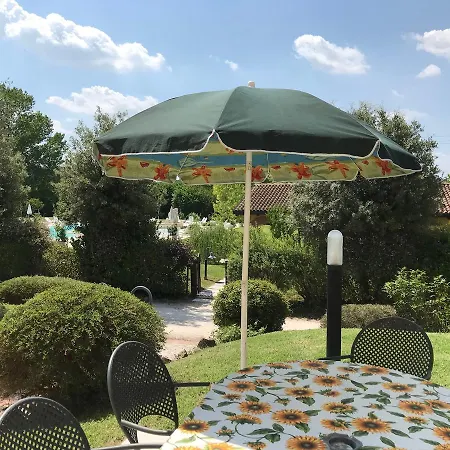Agriturismo Corte Salandini Farm stay Ponti sul Mincio
